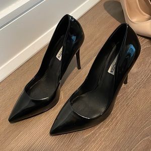 Steve Madden Pointed Toe Heels - 6.5